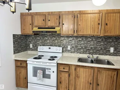 3259 139 AV NW photo 8