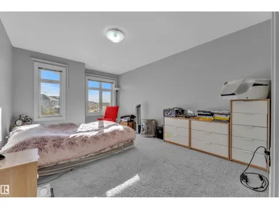 9919 217 ST NW photo 23