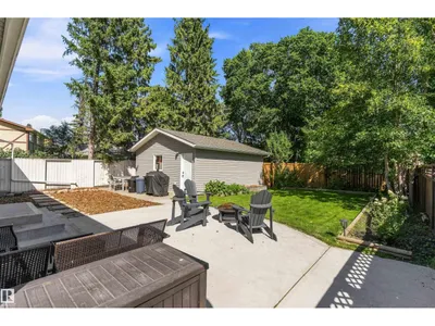 3839 117 ST NW photo 36