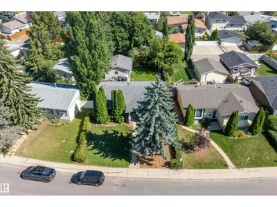 3839 117 ST NW photo 46