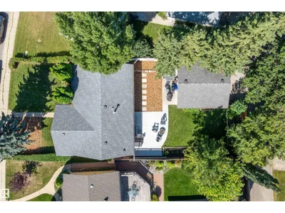 3839 117 ST NW photo 47