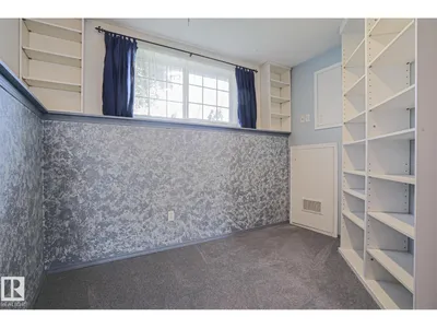 15031 135 ST NW NW photo 38