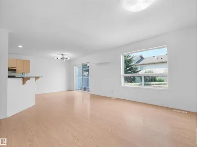 2410 32B ST NW photo 23