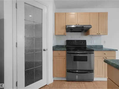 2410 32B ST NW photo 28