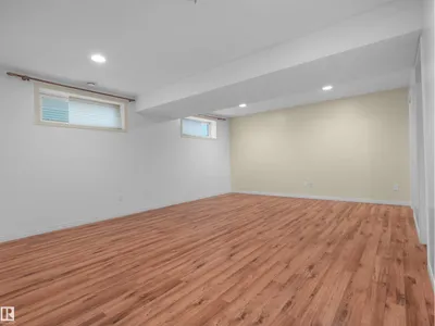 2410 32B ST NW photo 49