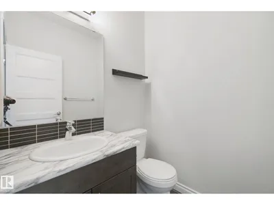 51 VIVIAN WY photo 19