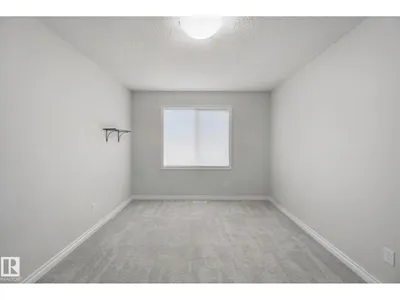 51 VIVIAN WY photo 29