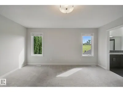 51 VIVIAN WY photo 23