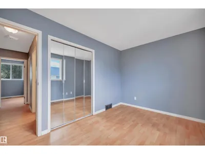 14644 52 ST NW photo 26
