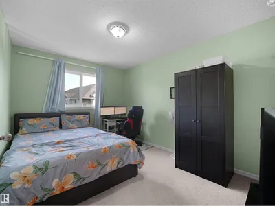 8111 7 AVE AV SW SW photo 21
