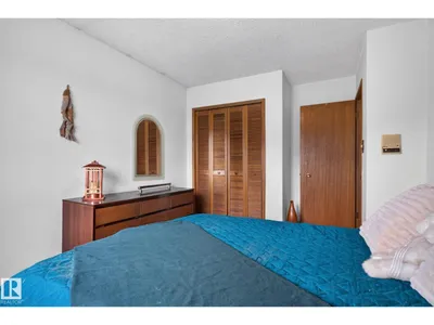 17206 111A ST NW photo 35