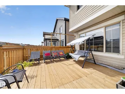 1927 51 Street SW SW photo 32