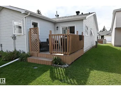 5751 189 ST NW photo 22