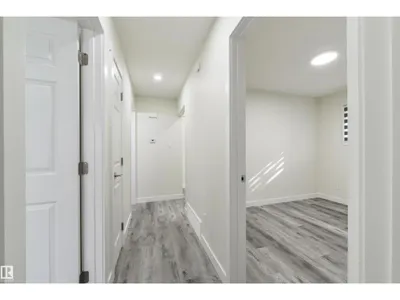 8019 141 AV NW photo 19