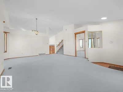 535 PARDEE BAY NW photo 7