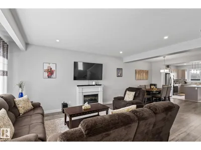 10338 162ST NW photo 6