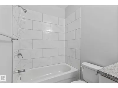 10338 162ST NW photo 38