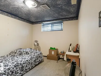 9228 75 ST NW photo 29