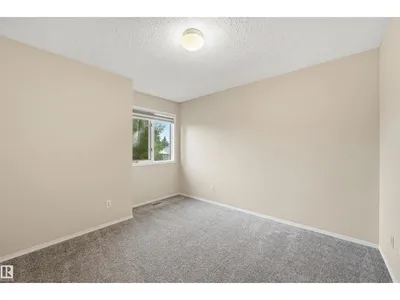 219 BUCHANAN CL NW photo 32