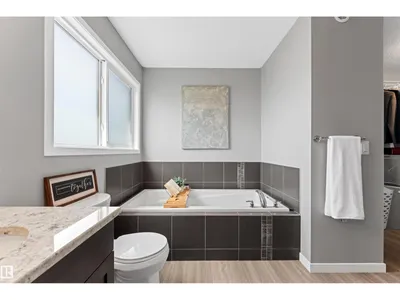 9664 223 ST NW photo 20