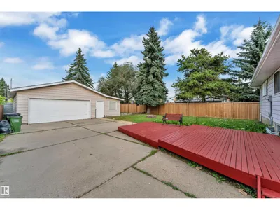 3111 67 ST NW photo 32
