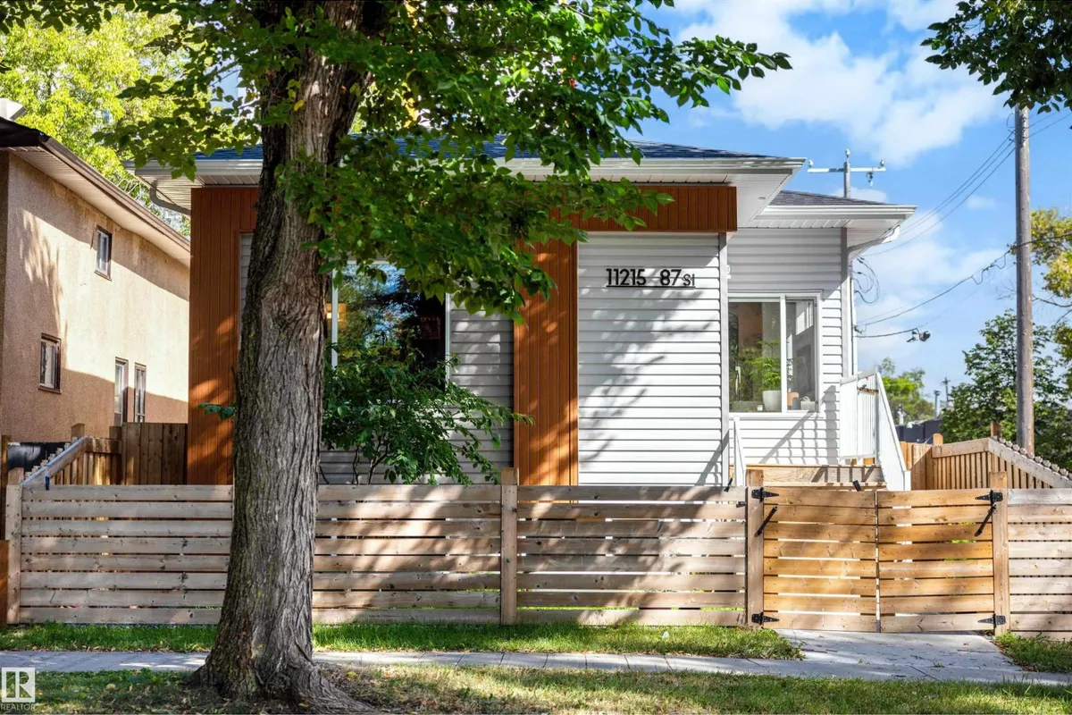 11215 87 ST NW exterior
