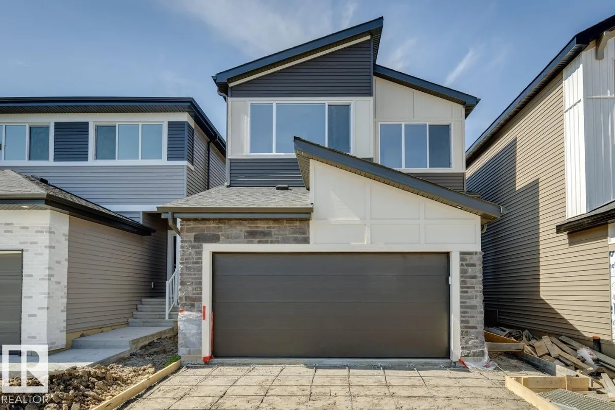 2336 160 ST SW exterior