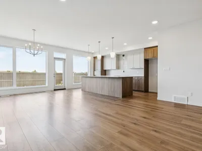 2336 160 ST SW photo 5