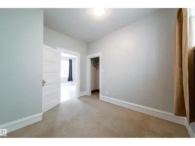 10803 93 ST NW photo 16