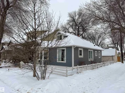 10803 93 ST NW photo 34