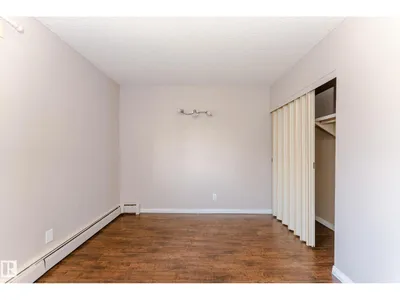 #39 11245 31 Avenue NW photo 13