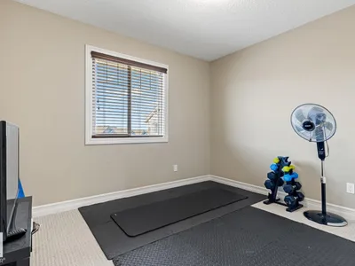 5319 3 AV SW photo 44