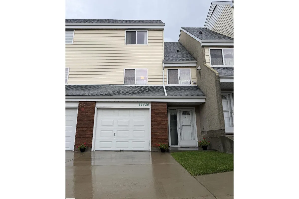 14626 52 ST NW NW exterior