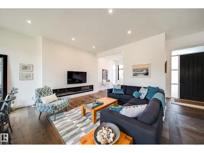7208 156 ST NW photo 4