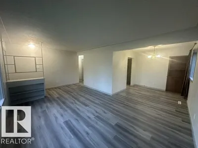 11026 155 ST NW photo 16