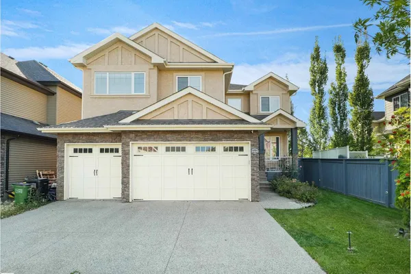 5410 MCLUHAN EN NW photo 2
