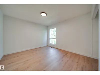 238 GRANDIN VG photo 24