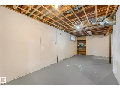 6552 178 ST NW photo 60