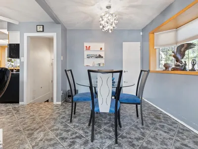 10830 159 ST NW photo 8