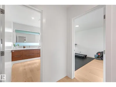 14128 98 AV NW photo 31