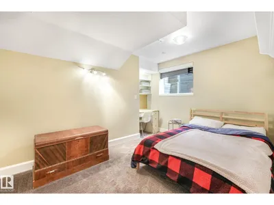 14128 98 AV NW photo 53
