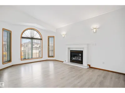 2915 151A AV NW photo 11