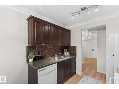 #106 10735 81 AV NW photo 9