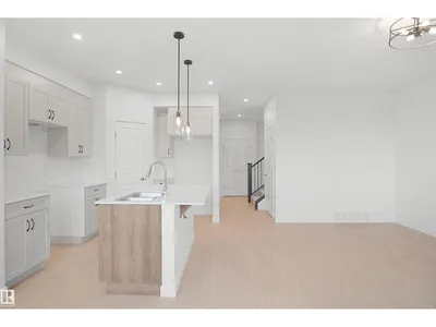 20928 16 AV NW photo 18
