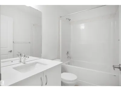 20916 16 AV NW photo 30