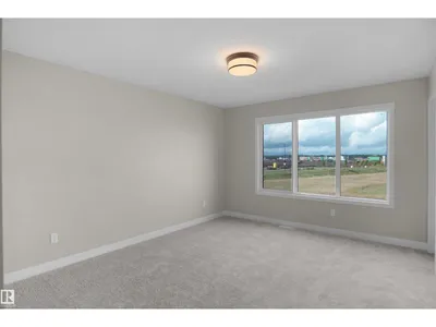 20924 16 AV NW photo 23