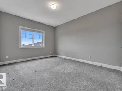 4902 38 ST photo 27