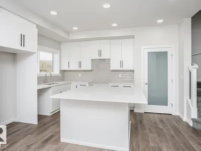 2815 62 ST SW photo 4