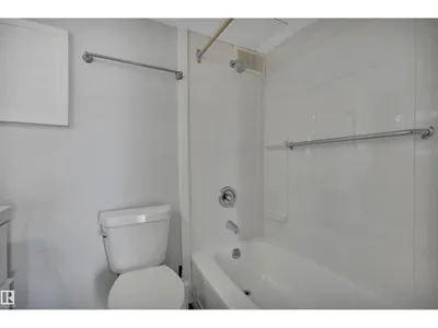 #210 10883 SASKATCHEWAN DR NW photo 24