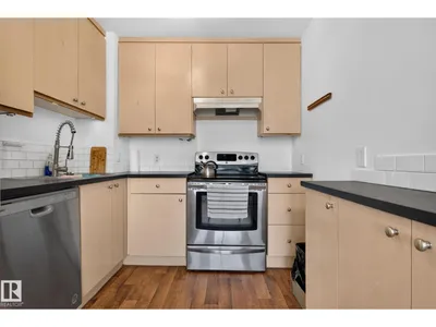 9503 180A ST NW photo 6